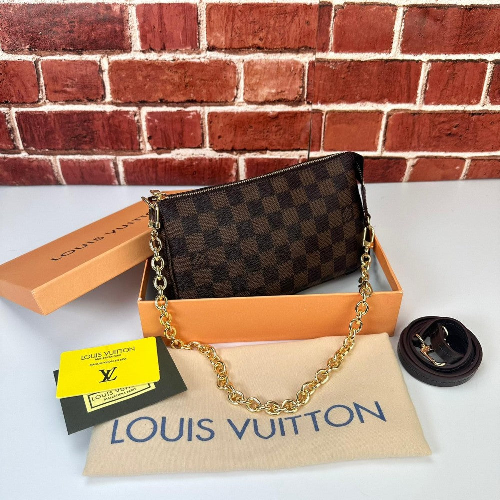 Pochette Accessoires Klassiker der neuen Saison v2