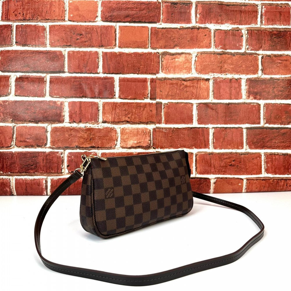 Pochette Accessoires Klassiker der neuen Saison v2