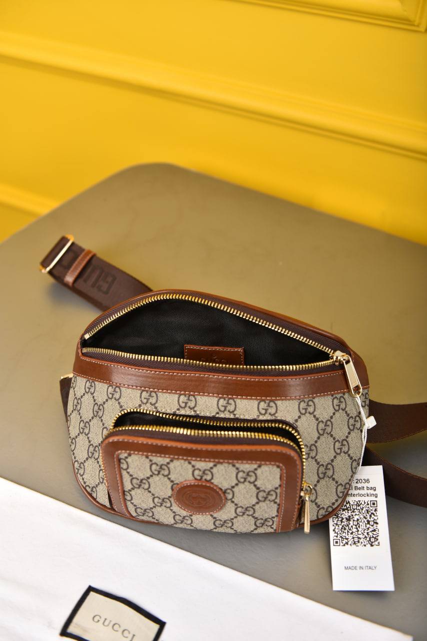 Gürteltasche mit Ineinandergreifendem