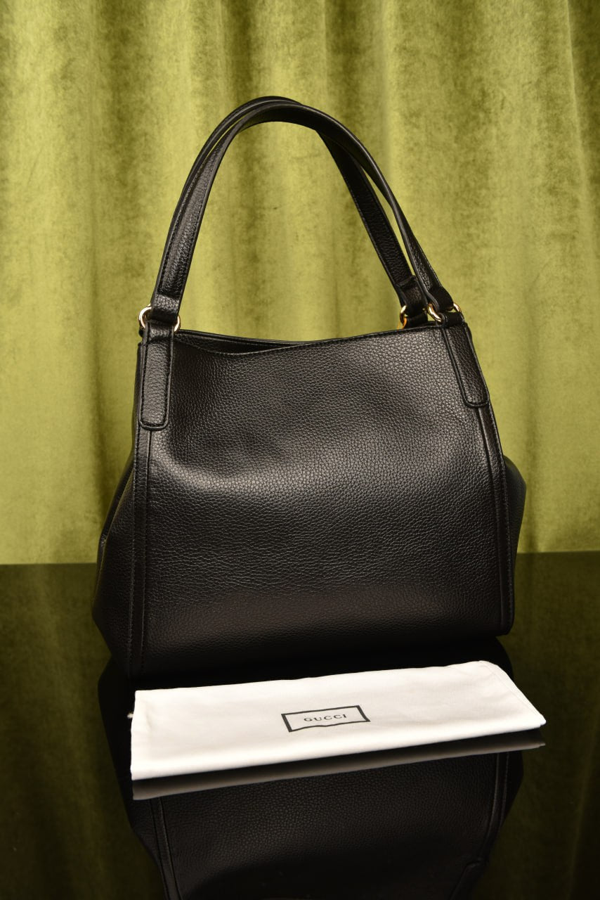 GG Medium Soho Schultertasche
