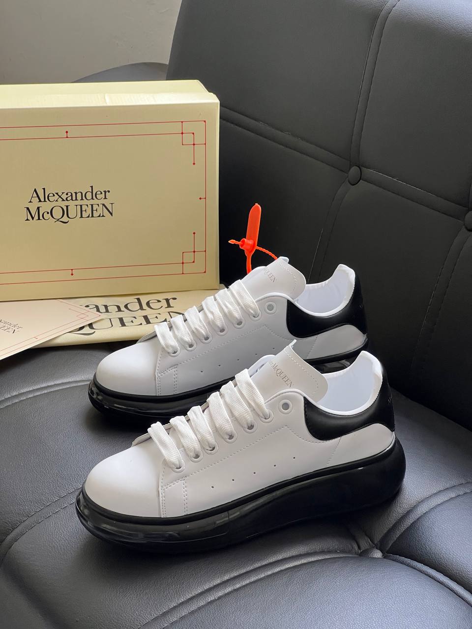A. MCQeunn - Schuhe