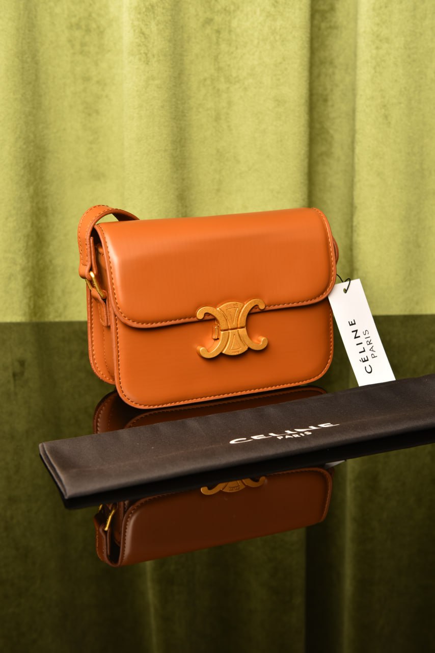 CLN - Classique Triomphe Bag in Shiny