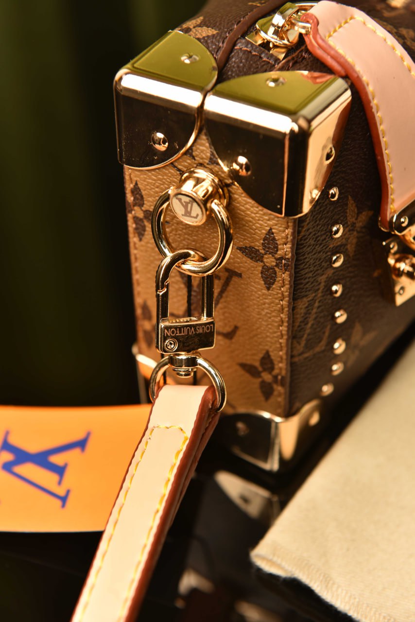 Slim Trunk Bag