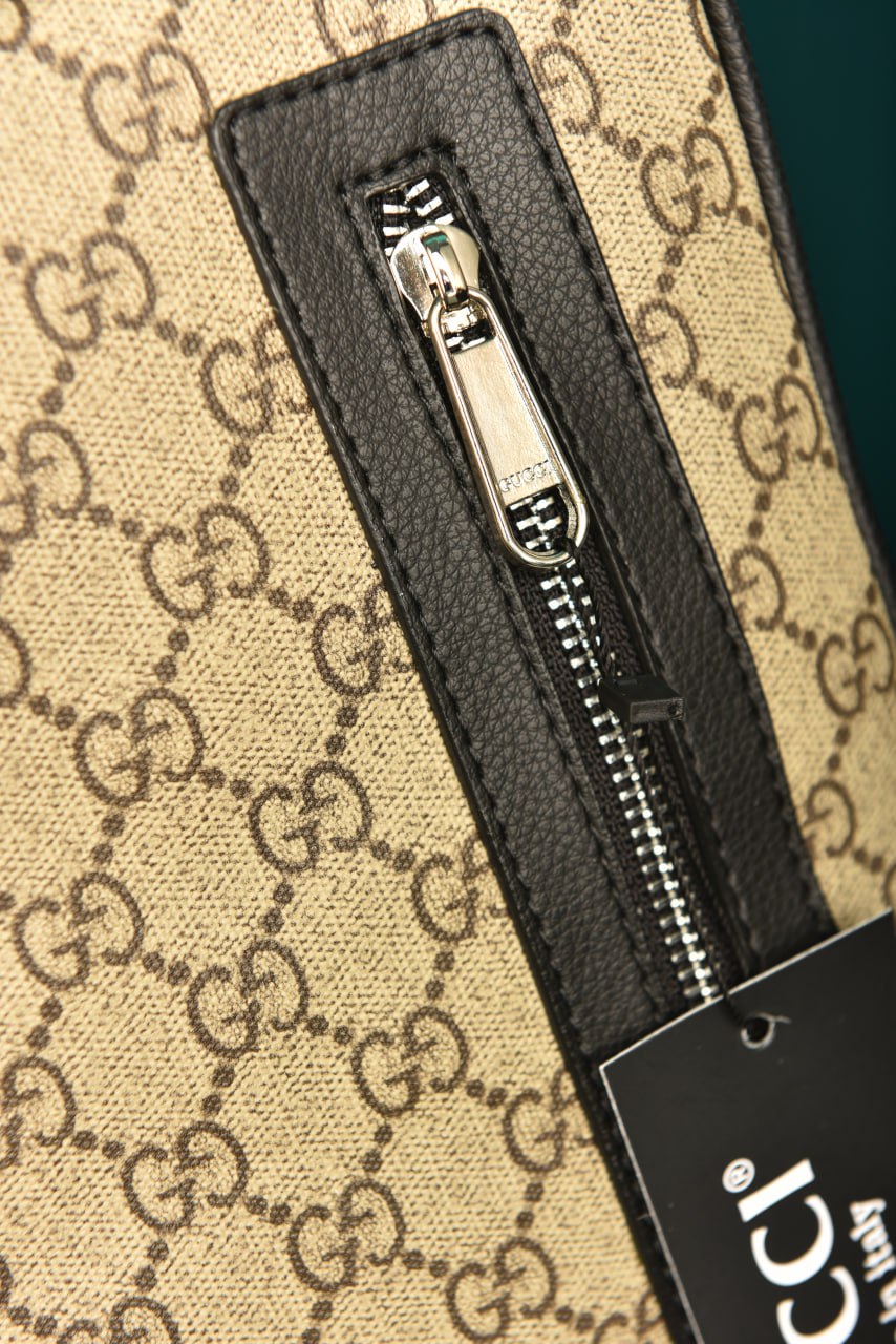Sac à bride arrière GG