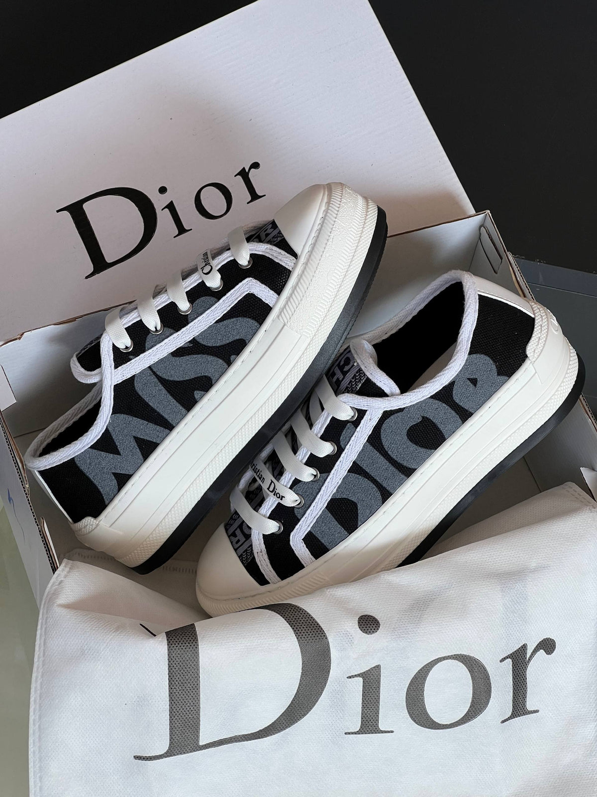 D10r - Chaussures de saison