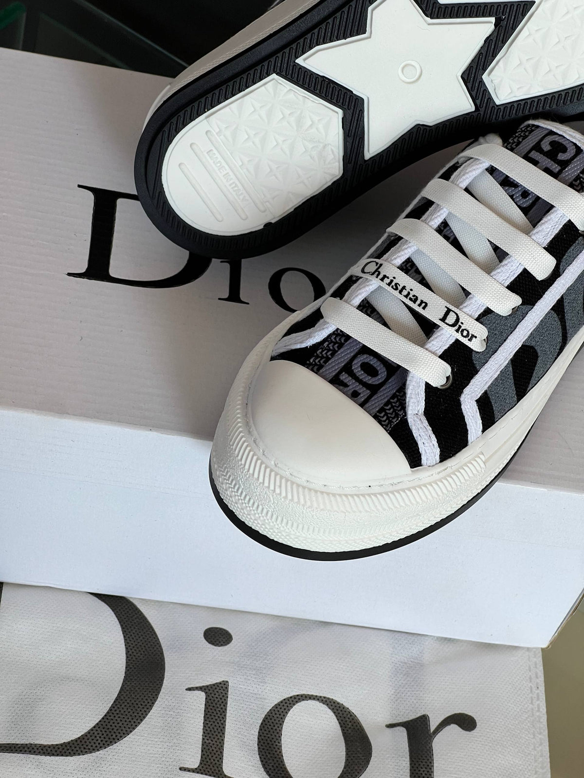 D10r - Chaussures de saison