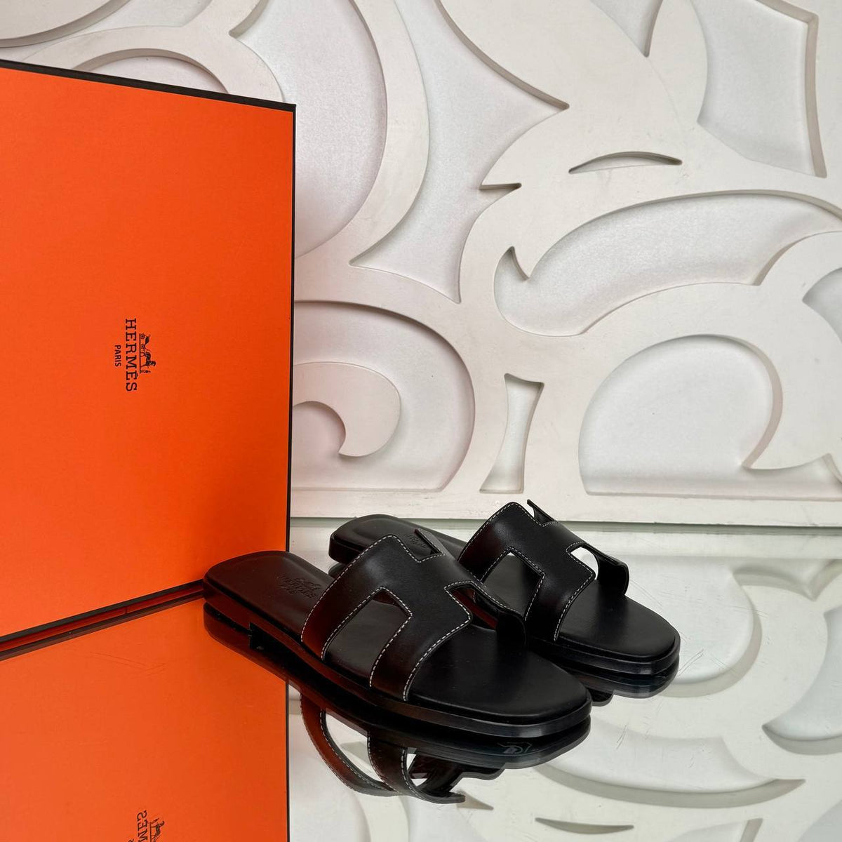 Kelly 22 Bag and Slipper Set
