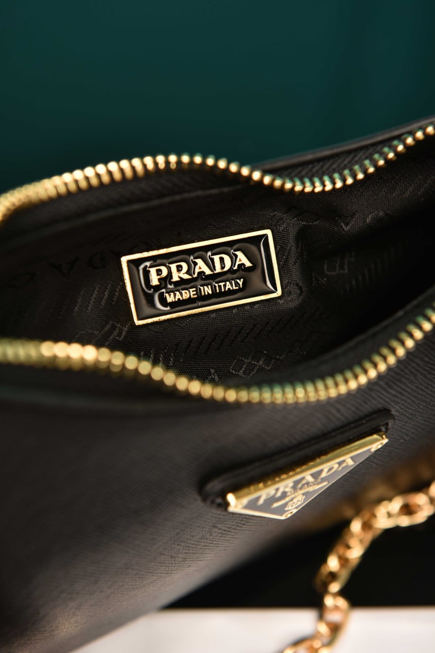 Re-Edition 2005 Saffiano-Lederhandtasche