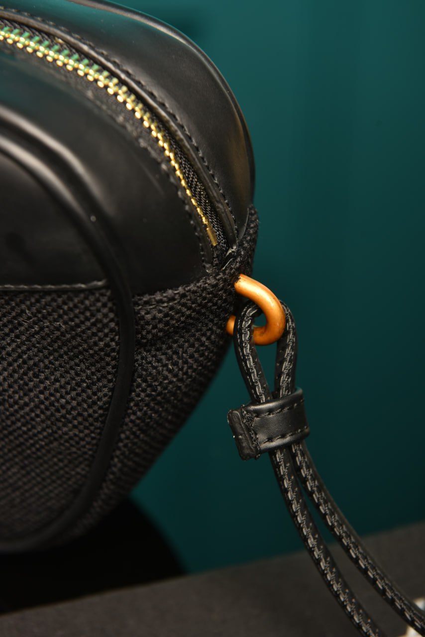 Le 5 A 7 Hobo Bag In Smooth Leather