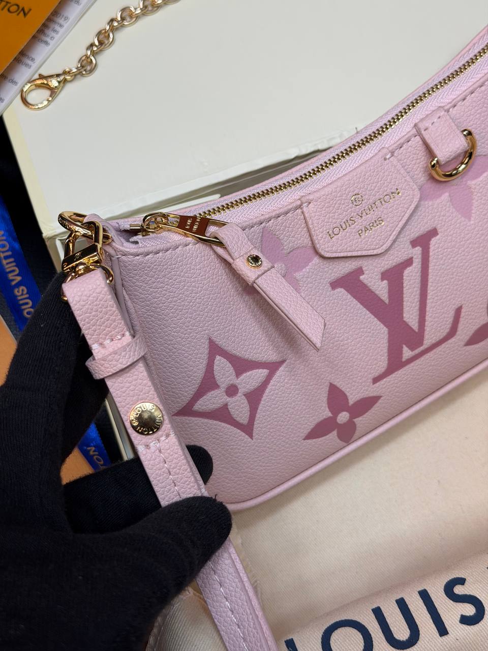 Easy Pouch On Strap - (Video)