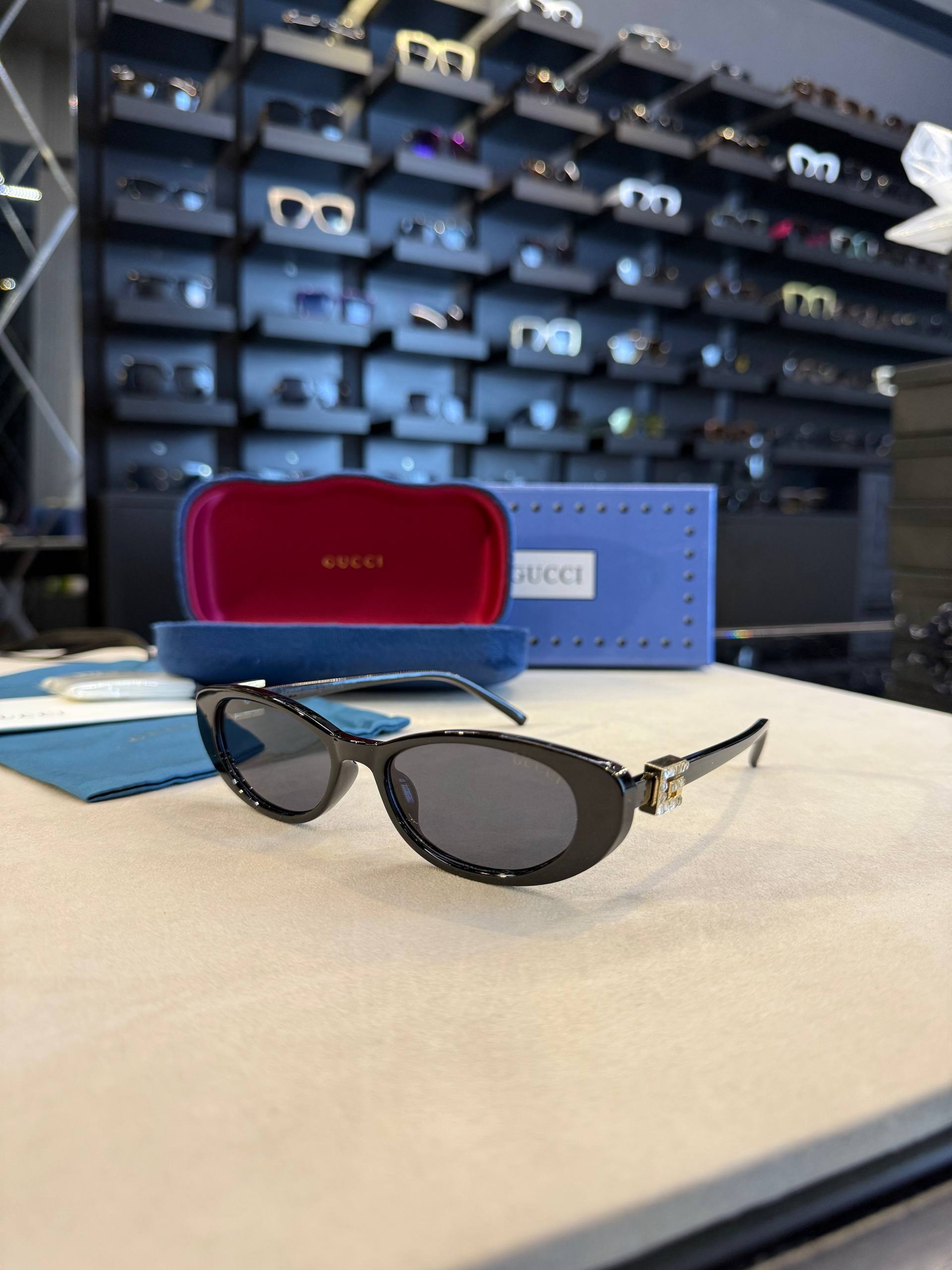 GG - Lunettes de soleil
