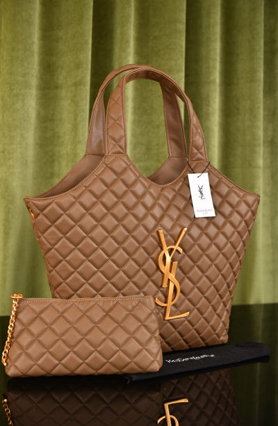Icare Maxi Shopping Bag aus gestepptem Leder