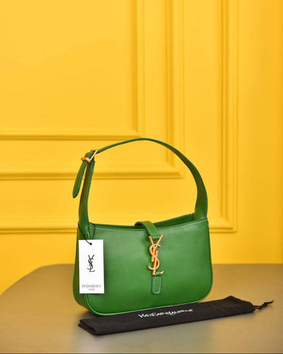 Le sac hobo Le 5 A 7