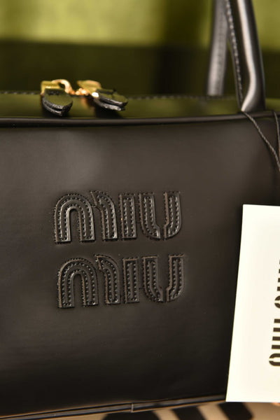 MM - Beuteltasche aus Leder