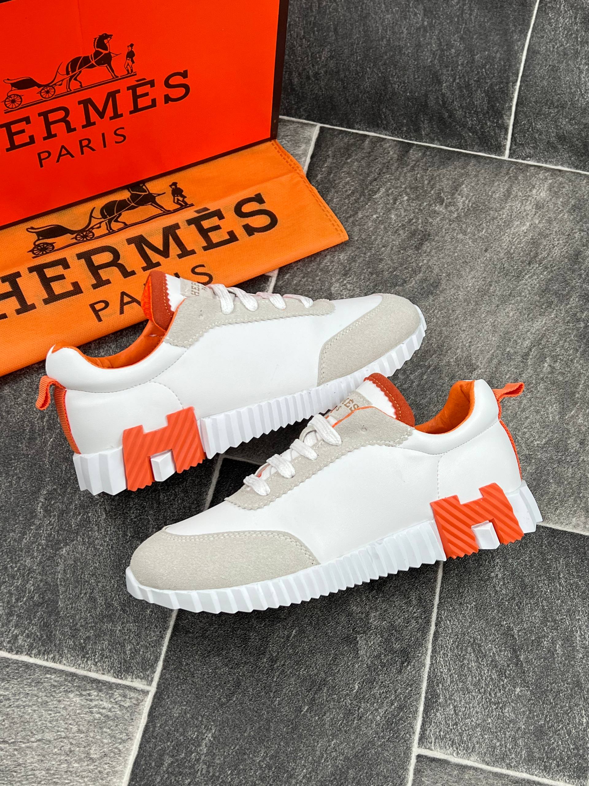 HMS - Paris New Season