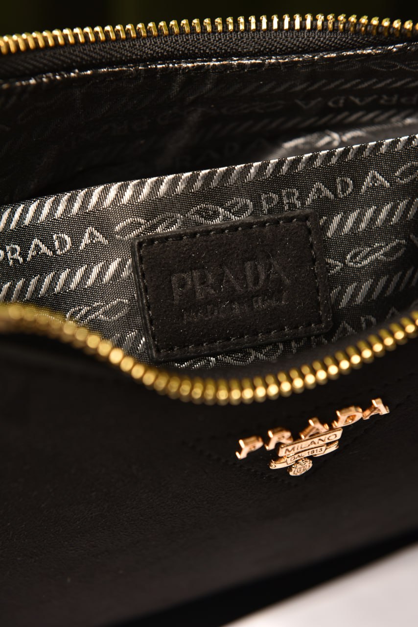PRD – Kleine Schultertasche aus Leder