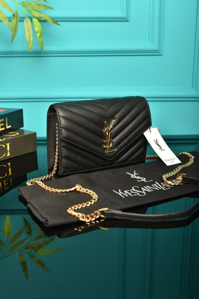 Portefeuille Cassandre en cuir avec chaîne