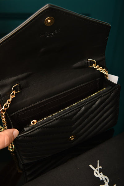 Portefeuille Cassandre en cuir avec chaîne