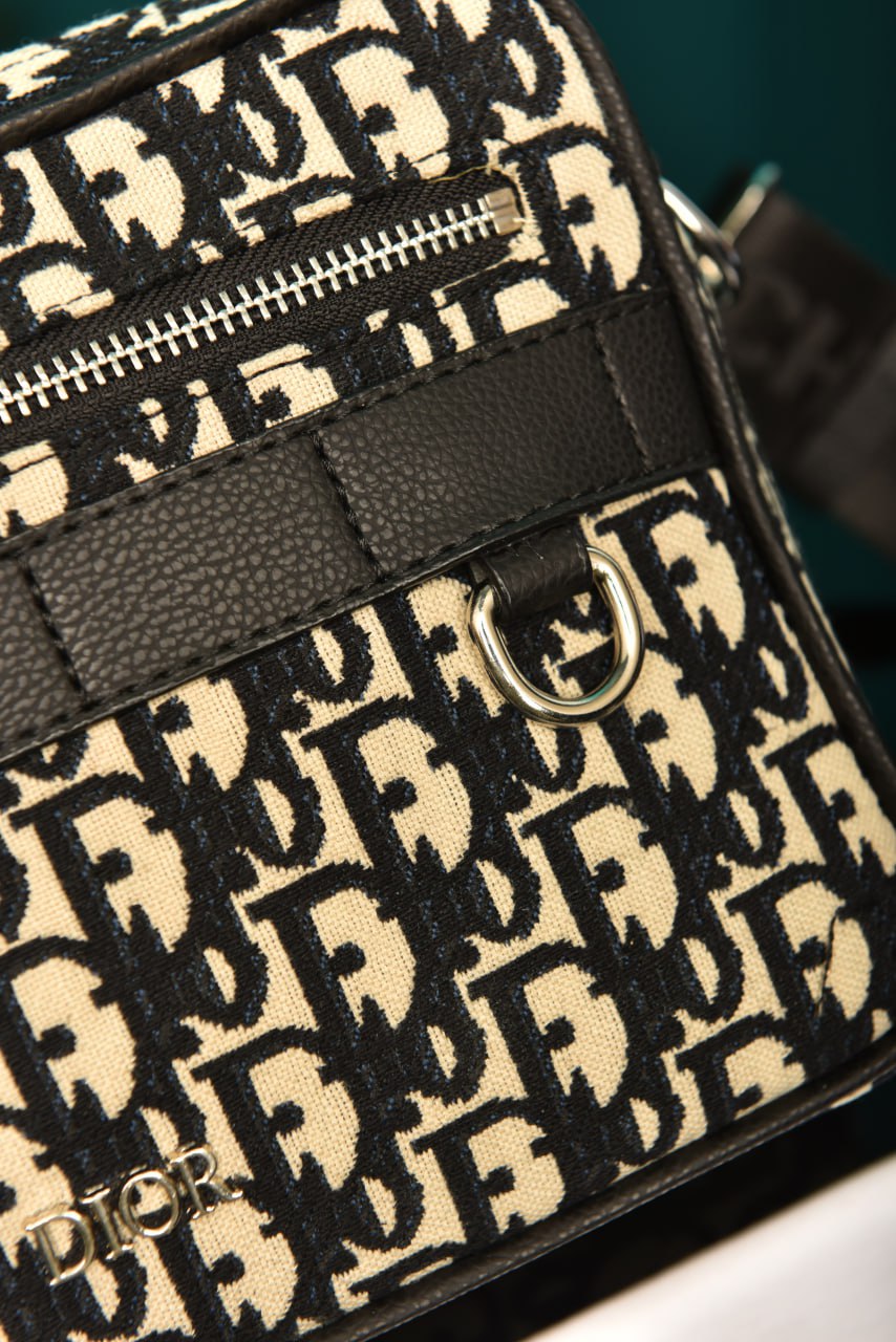CD – Maxi Safari Tasche
