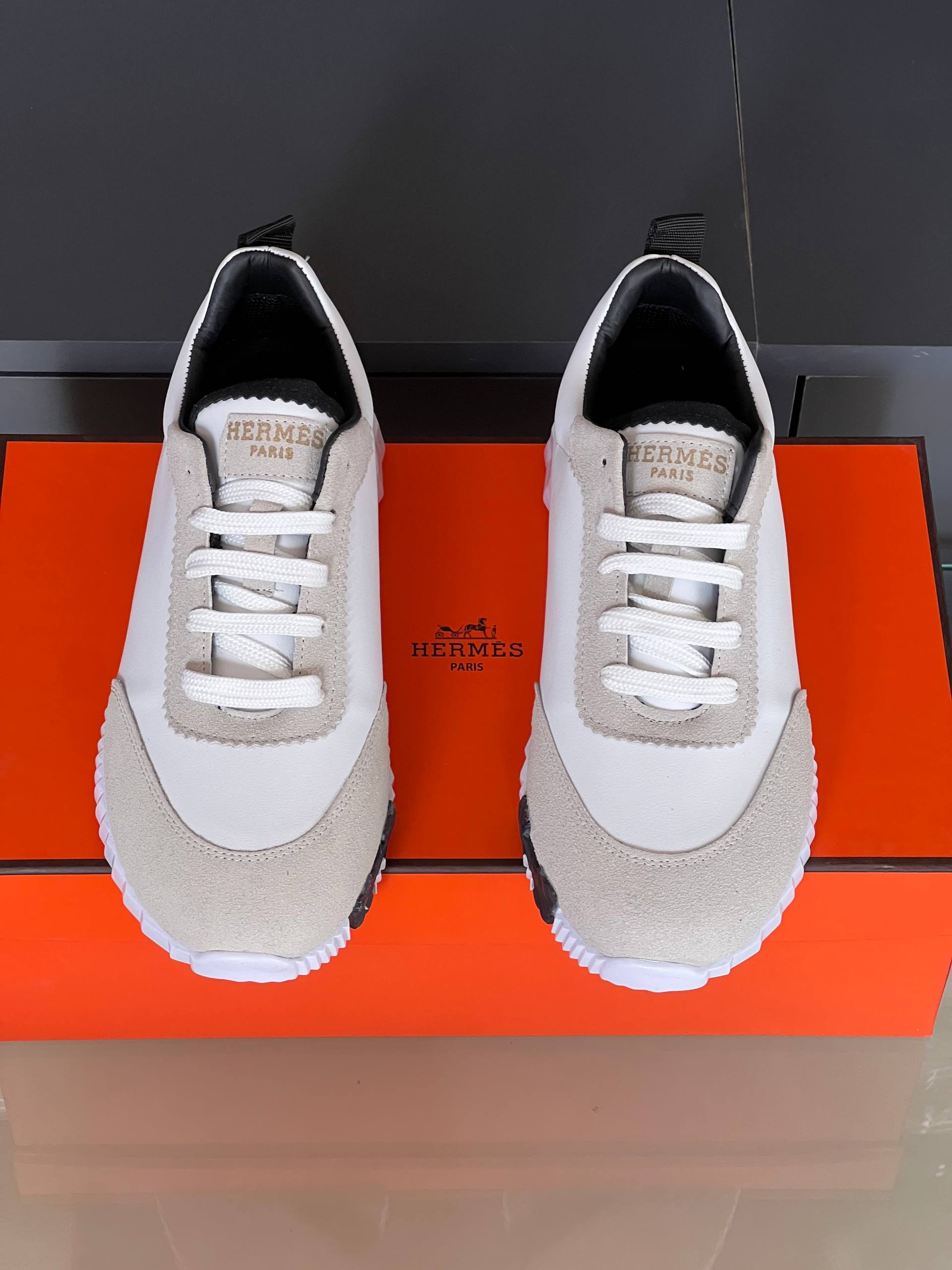 HMS - Paris New Season