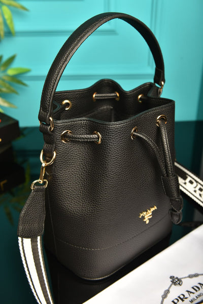 PRD - Vitello Daino Bucket  Bag