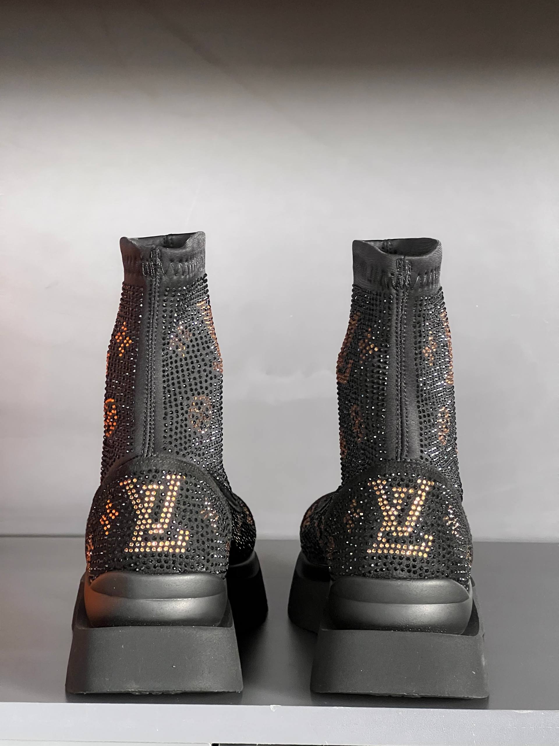 Conv Shoes