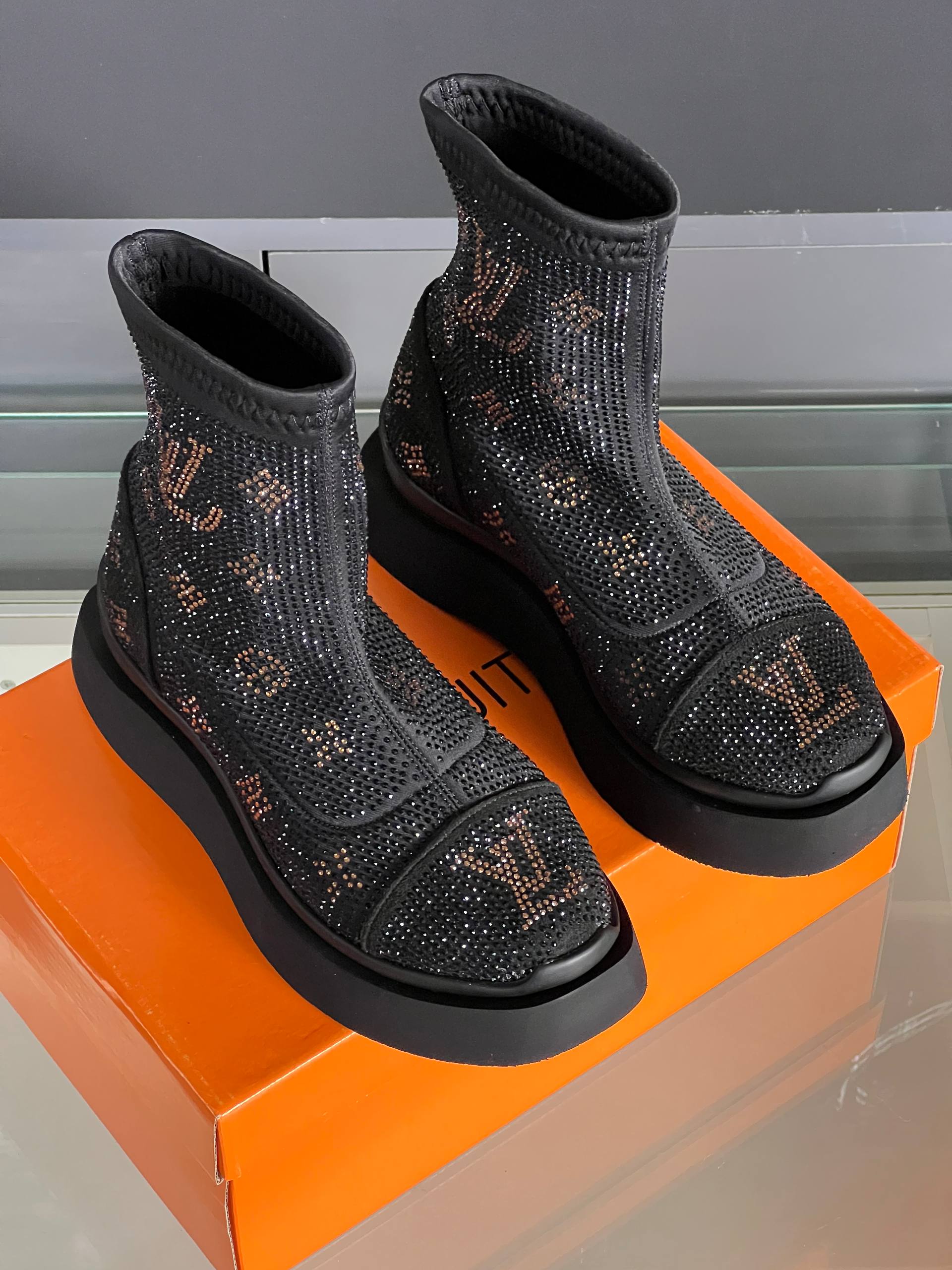 Conv Shoes