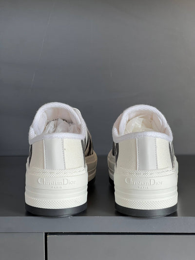 D10r - Saisonale Schuhe