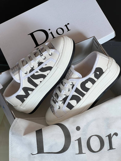 D10r - Saisonale Schuhe