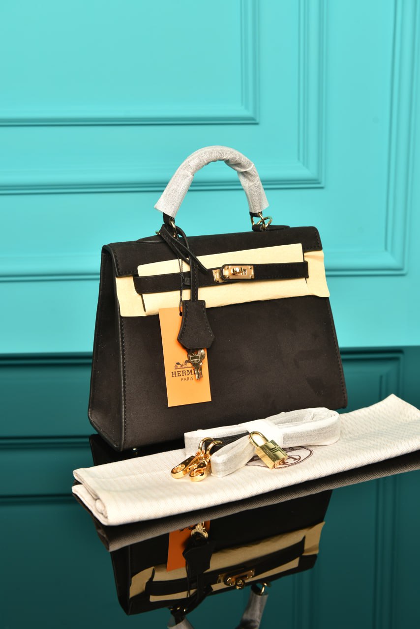 Kelly 25 ( Suede )