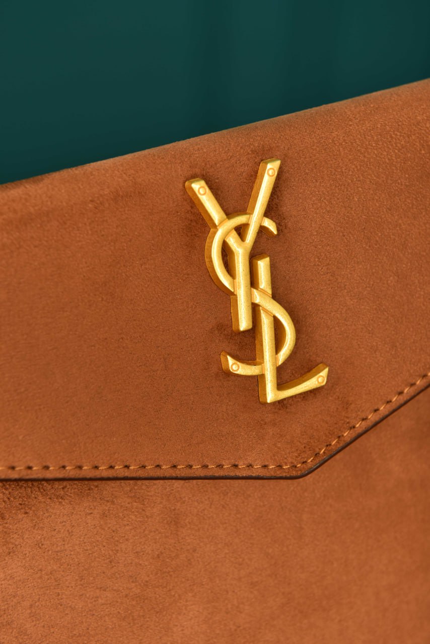 Uptown Pouch (Veloursleder)