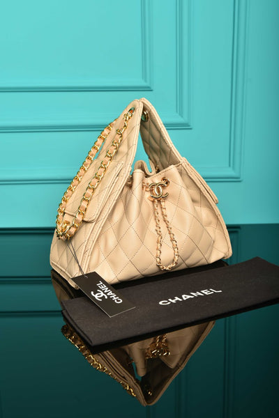CH  25 Small Bag and Slipper