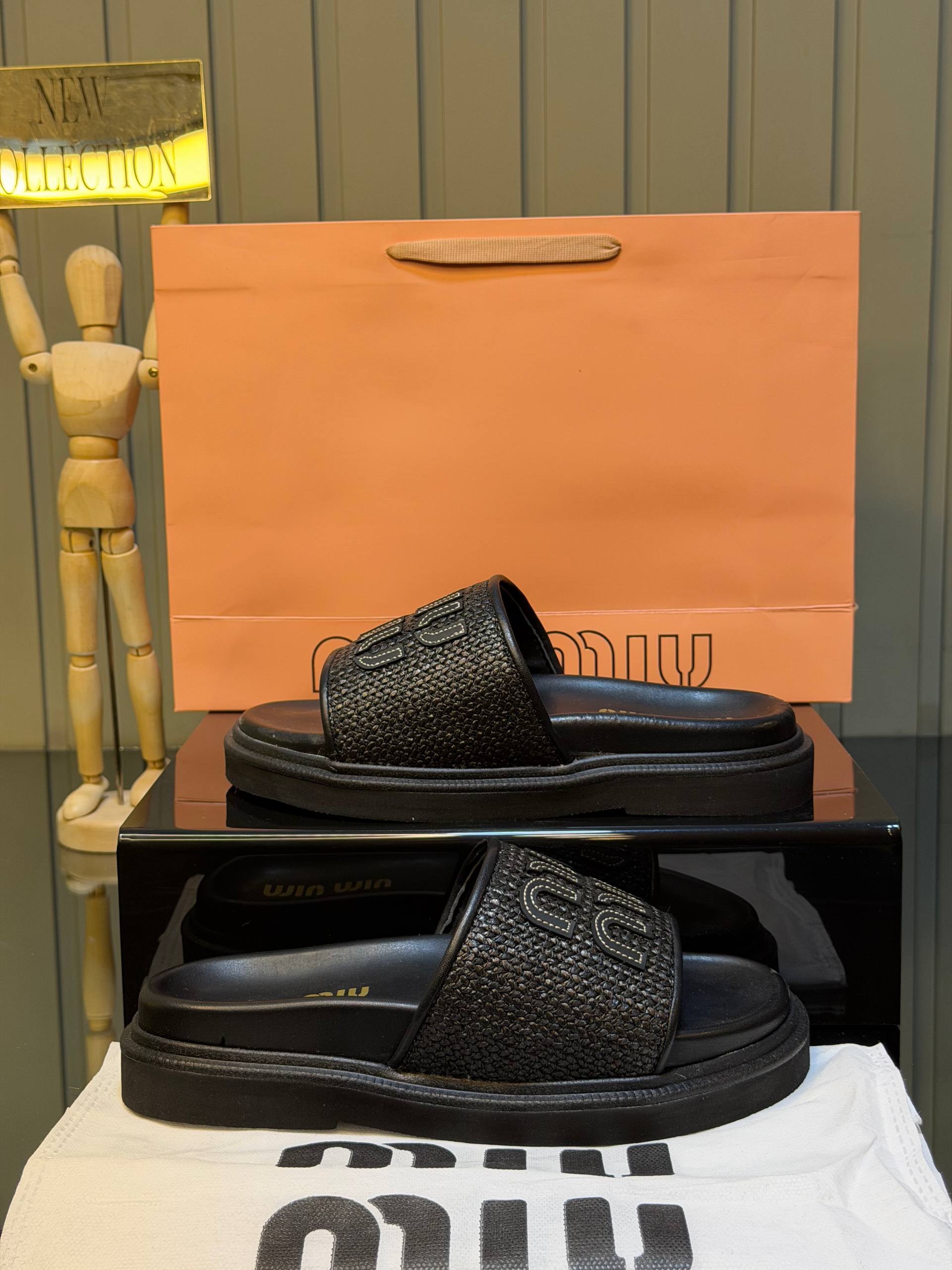 MM - Slipper