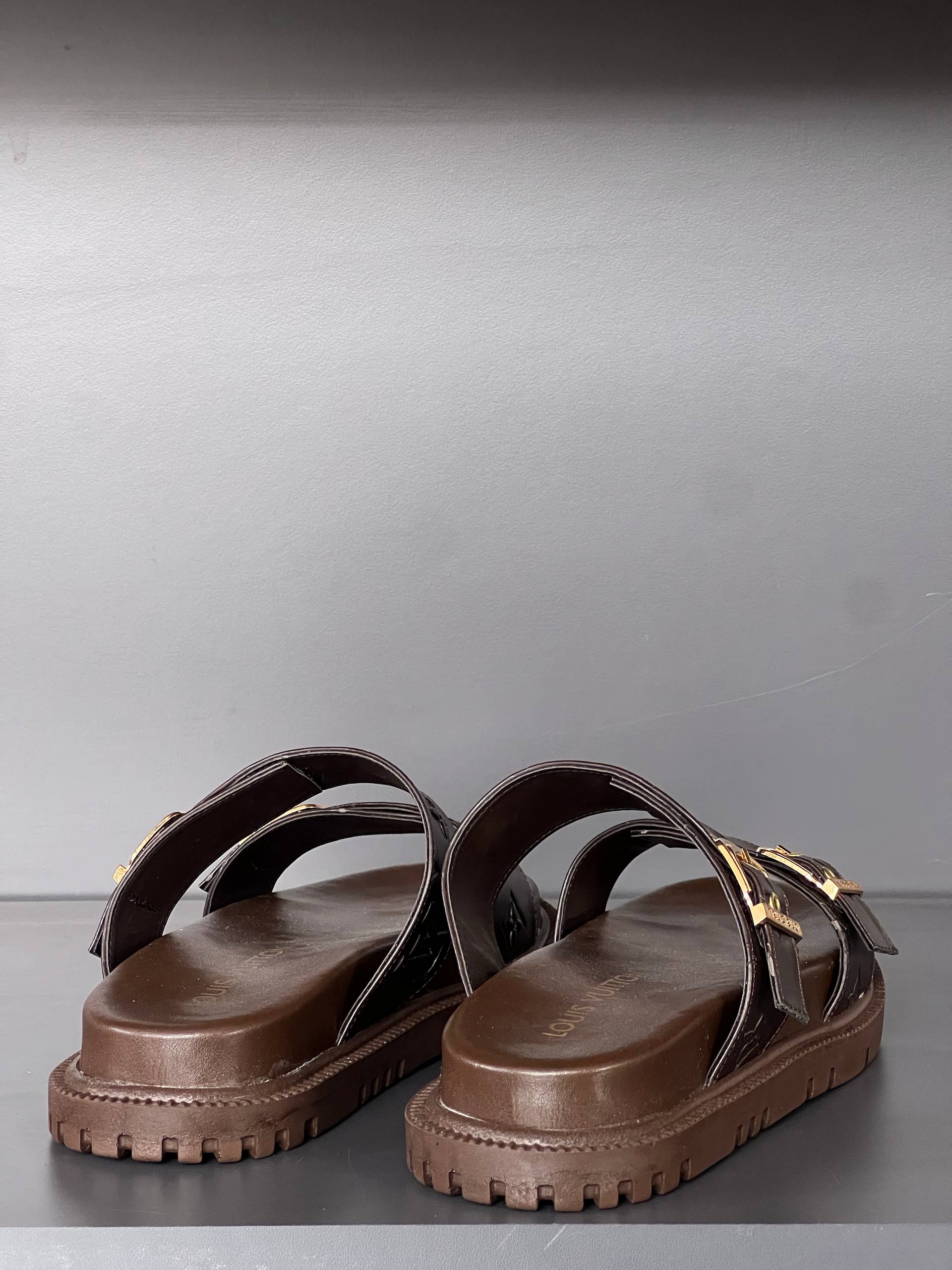 LVS - Slipper