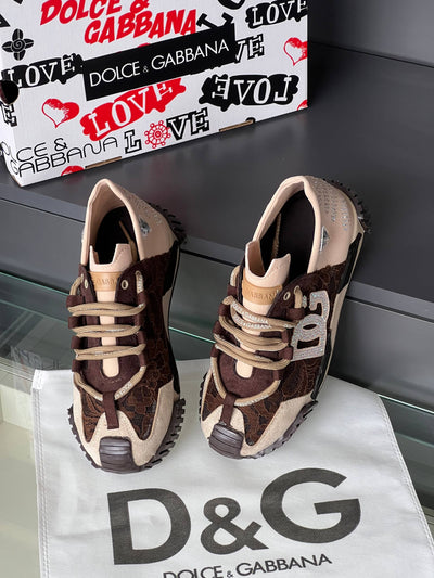 D -Shoes