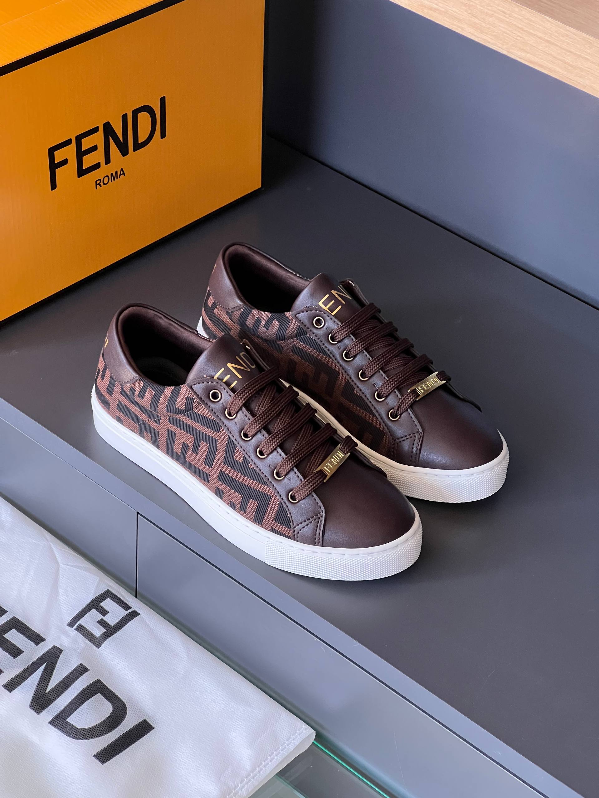 F- Shoes