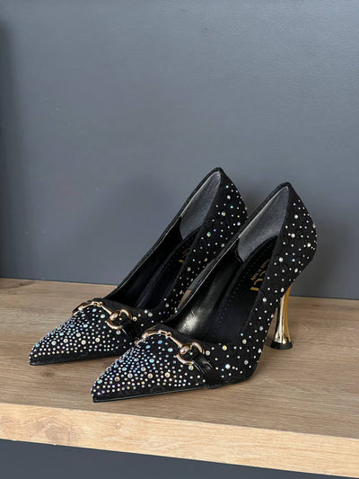 G - Heel