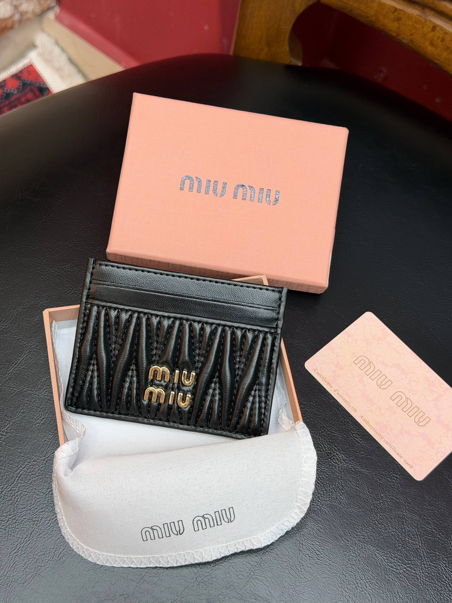 MM - Card