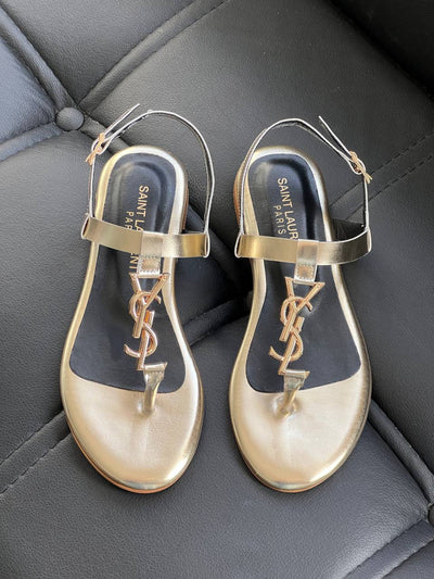 'Y Sandals